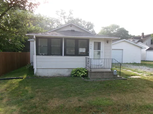 908 Howard St, Ottawa, IL 61350