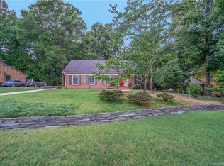 819 Ashmeade Rd, Charlotte, NC 28211
