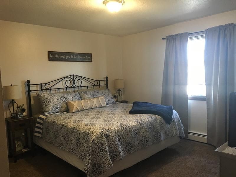 2nd image of 5001 W Heritage Pl APT 1