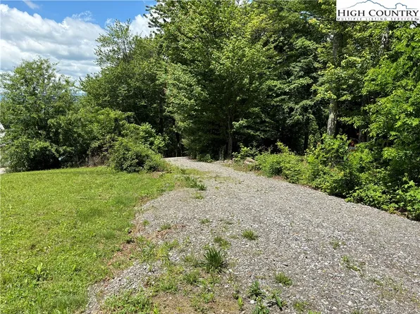 TBD Summit Road, Purlear, NC 28665