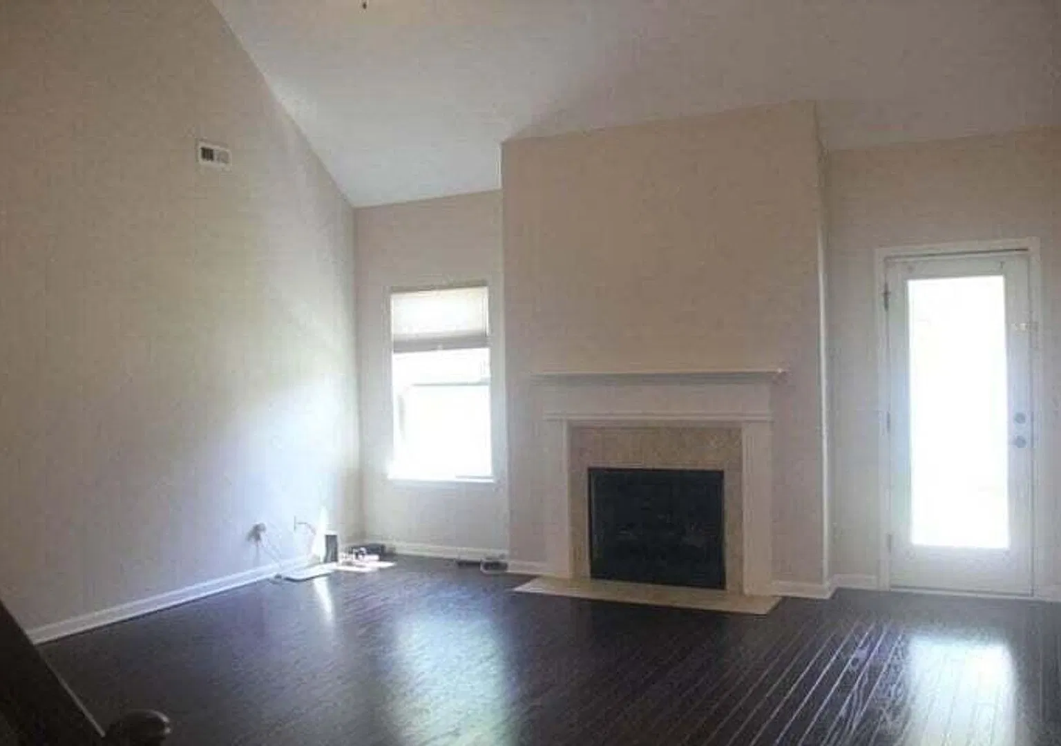 Spacious Cleveland Home! — Photo 3
