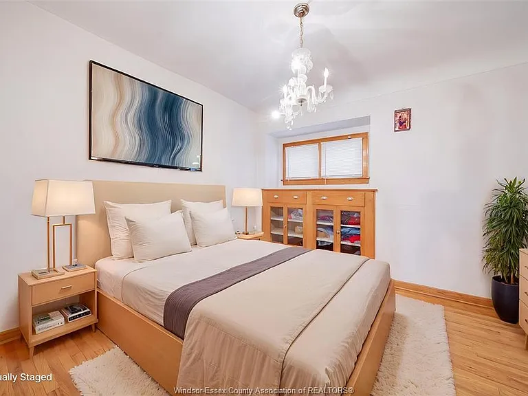 1333 Windermere Rd — Photo 5