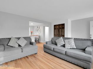 155 Manor Dr, Red Bank, NJ 07701