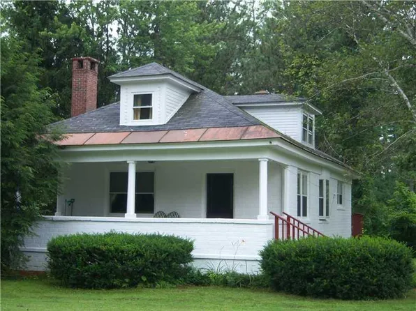 32 Wyman Hill Road Road, Rumford, ME 04276