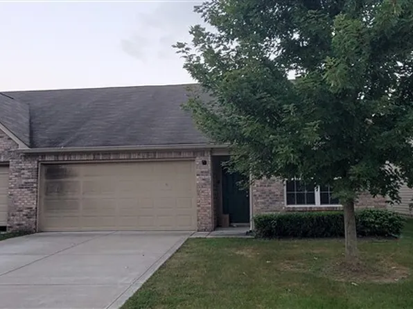 1933 Lisa Walk Dr, Indianapolis, IN 46227