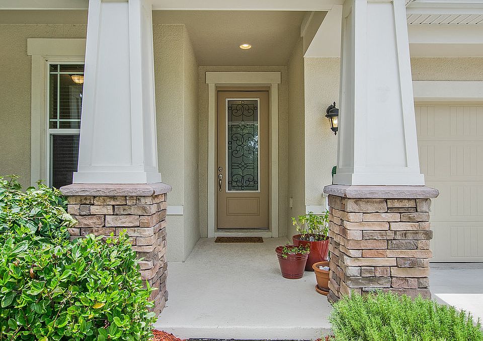 1st image of 5917 Chert Hill Ln