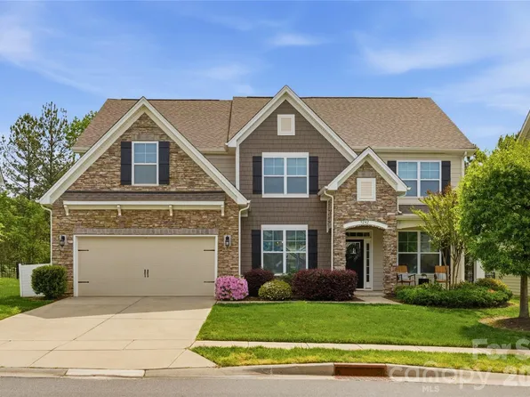 9242 Vecchio Dr, Indian Land, SC 29707