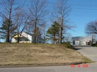 1620 N Main St, Noble, OK 73068