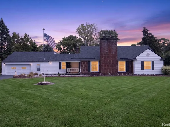 11175 Elmview St, Romulus, MI 48174