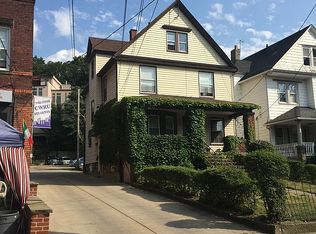 2137 Murray Hill Rd, Cleveland, OH 44106