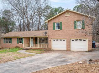 833 Knowles Dr, Dallas, NC 28034