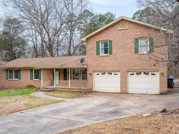 833 Knowles Dr, Dallas, NC 28034