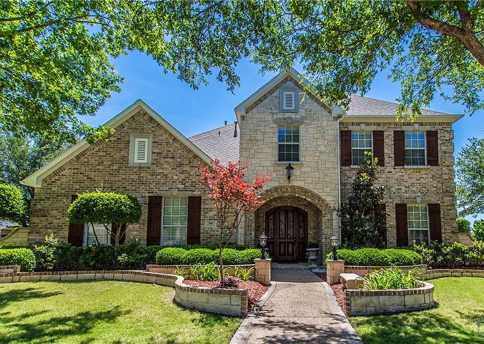 1st image of 7405 Waterfall Dr