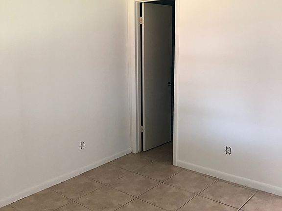4th image of 1360 Carlton Ct #E9c722c74