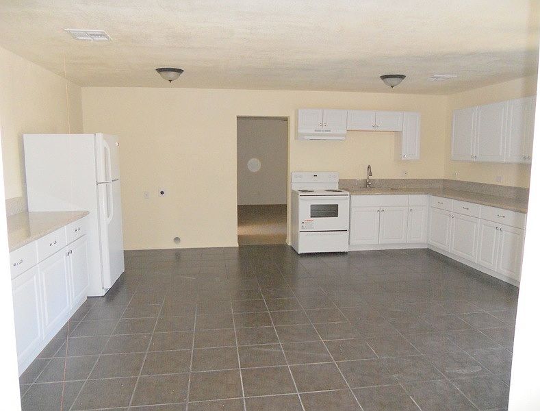 1st image of 2145 Redondo Ln