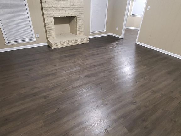 5th image of 2843 Clarke Rd