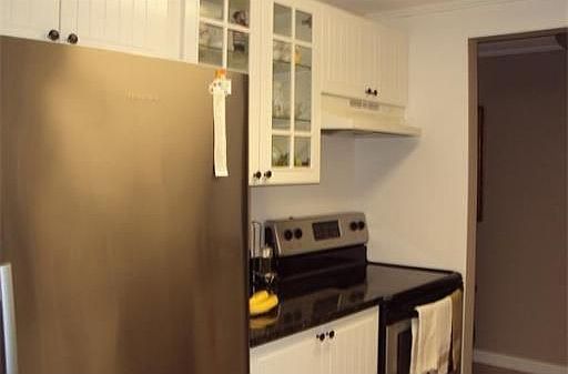3rd image of 220 Bedford St APT 9E