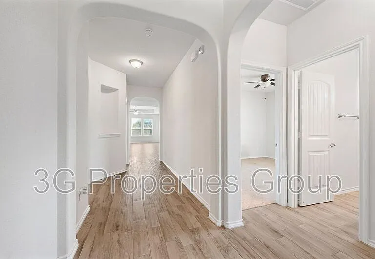 1500 Canary Ln — Photo 4