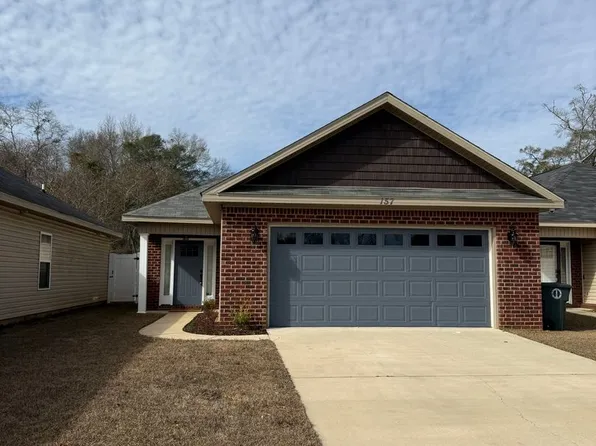 157 Cody Dr, Enterprise, AL 36330