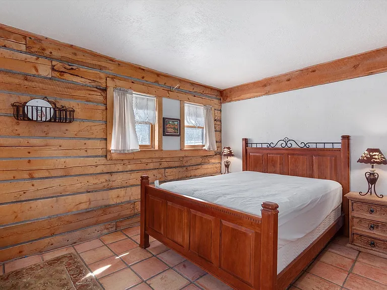 716 W Blarney Stone Rd — Photo 10