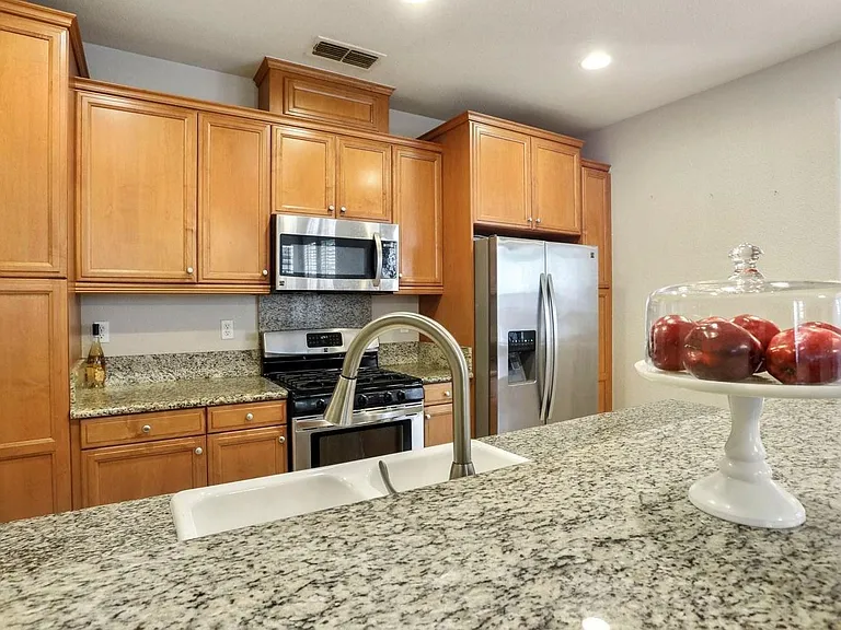 171 W Santa Cruz Way — Photo 37