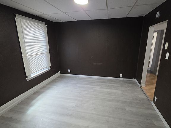 2nd image of 1361 Ashland Ave #1F