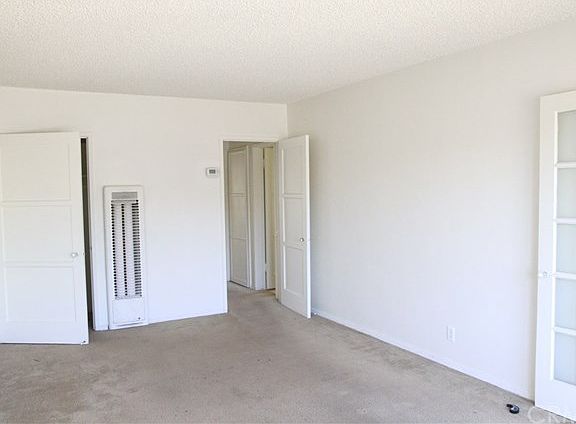 5th image of 1731 Cabrillo Ave