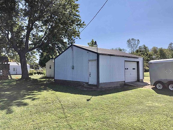 3rd image of 709 W Church St #45 & 46