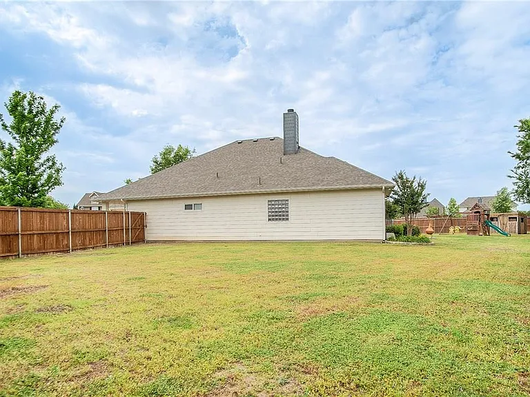 9620 Log Run Ct — Photo 4