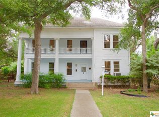 1017 W San Antonio St, San Marcos, TX 78666