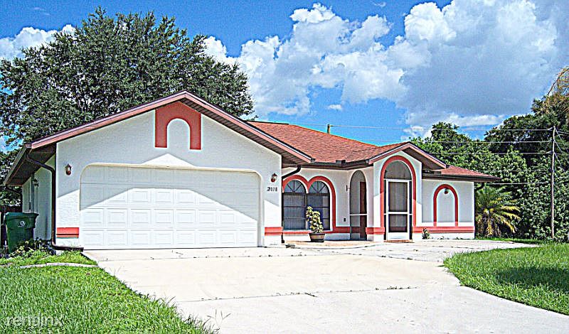 1st image of 23018 Utica Ave