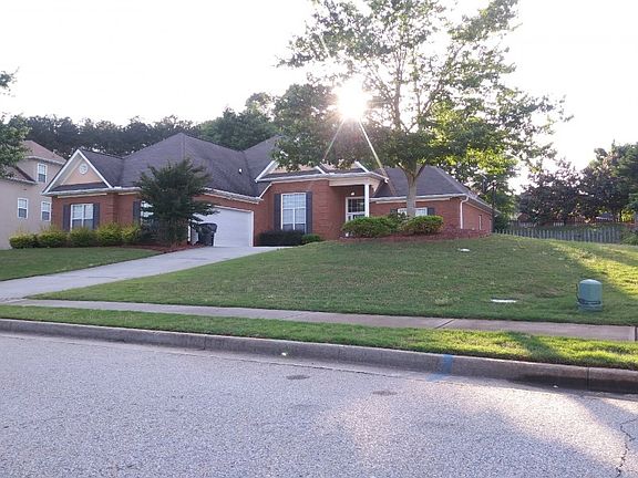 2nd image of 129 Glenmore Ln