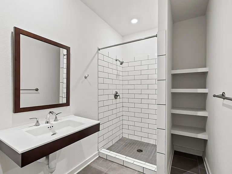 6700 Menchaca Rd #11 — Photo 15
