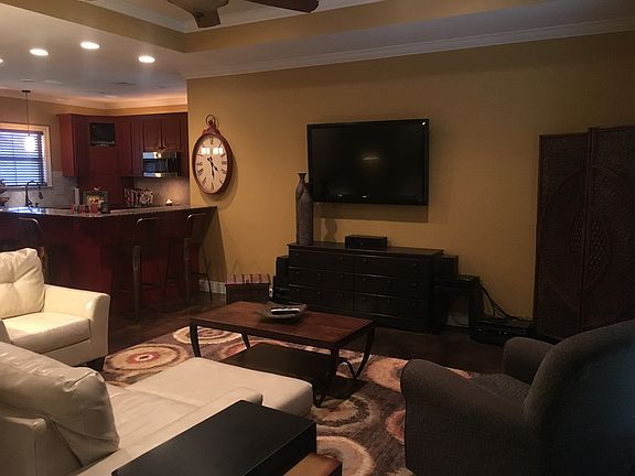 3rd image of 5915 Hannah Dr