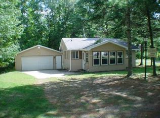 15566 County Rd W, Crivitz, WI 54114