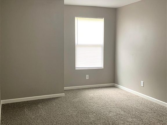 4th image of 820 Osage St