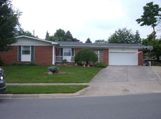 3861 La Rosa Dr, Grove City, OH