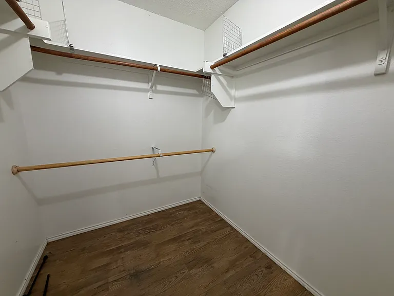 9837 Carter Dr — Photo 13