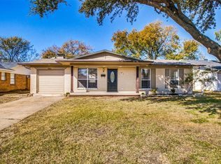 2811 Cary Dr, Mesquite, TX 75150