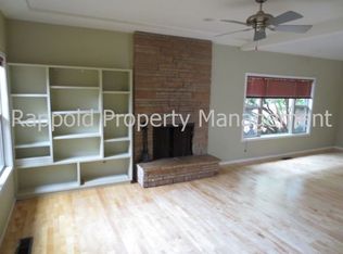 3605 SE Division St, Portland, OR 97202