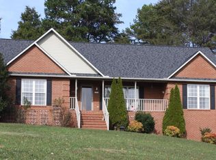 3535 Hawks Ridge Dr, Maryville, TN 37801