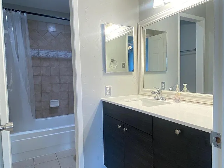 2601 S Braeswood Blvd #403 — Photo 15