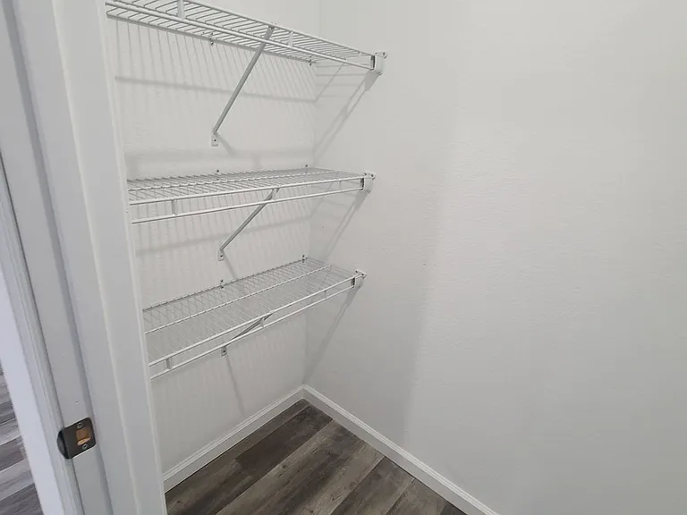 410 Doxey St #3 — Photo 11