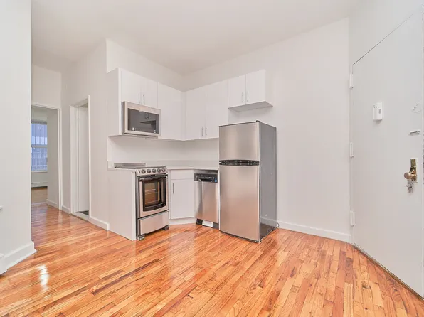 134 West 109th Street image 1 of 13