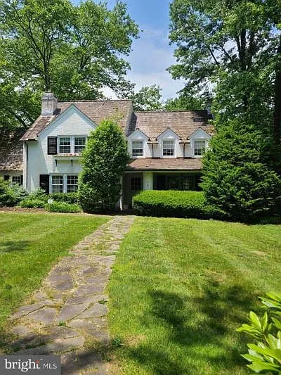 162 Hamilton Rd photo 1