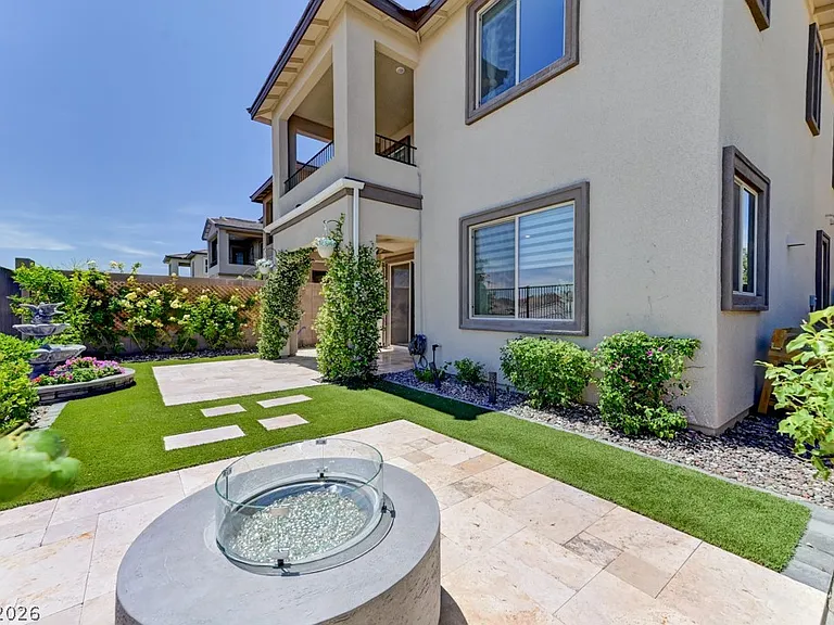 12393 Ferry Glide Ave — Photo 6