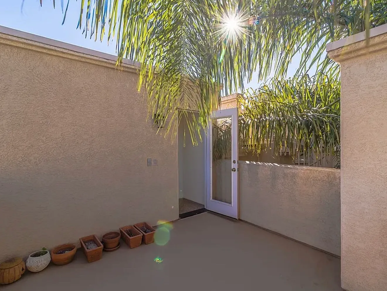 2 bed, 2.5 bath, 1162 sqft, $5,650 — Photo 4