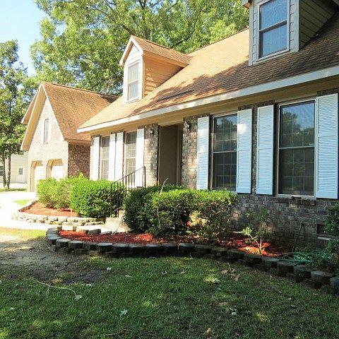 2nd image of 625 King Charles Cir
