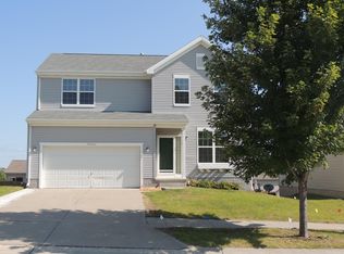 19464 Gail Ave, Omaha, NE 68135