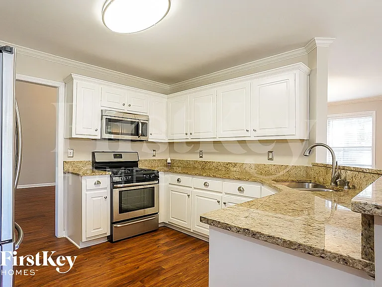 77 Pebble Creek Dr — Photo 6